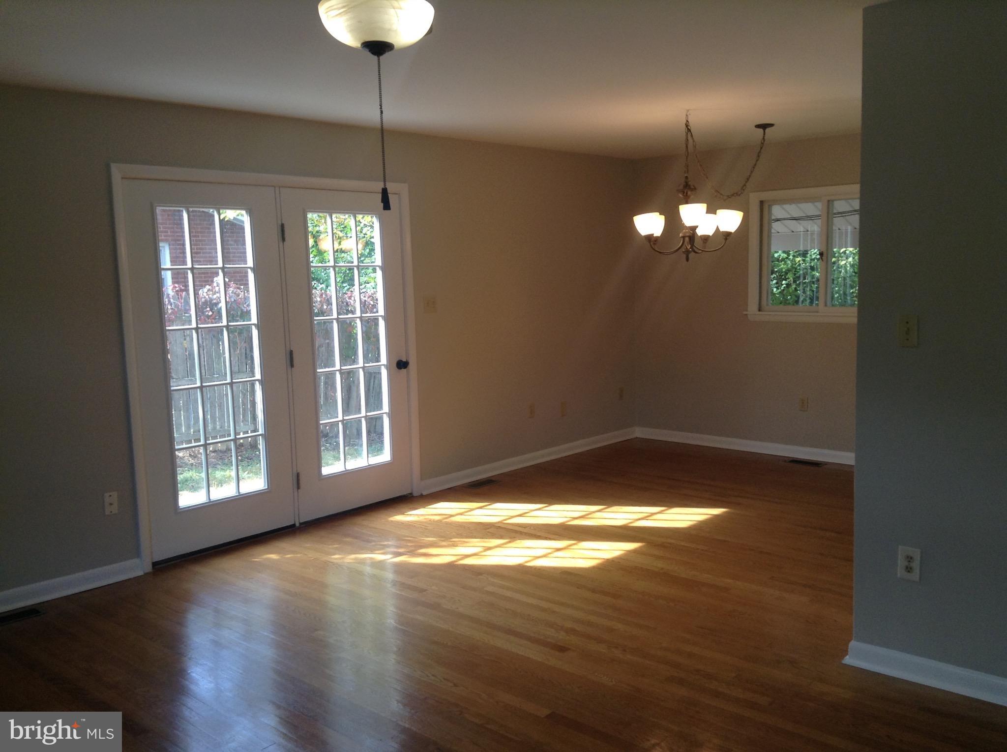 329 Jamestown Road Front Royal, VA 22630 - Photo 8 of 30 Dining Room