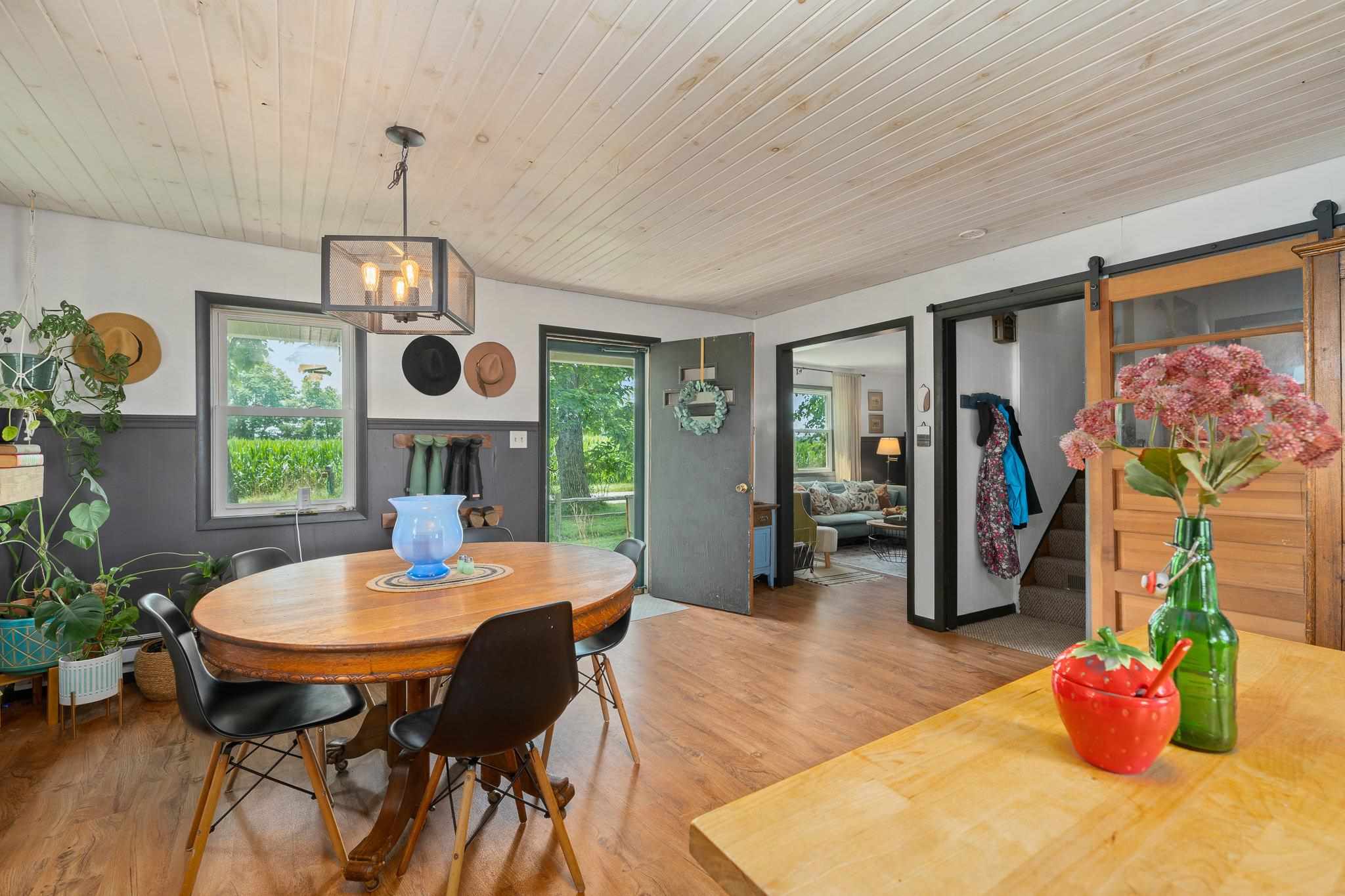 4824 Hamilton Road Yoder, IN 46798 - Photo 4 of 30