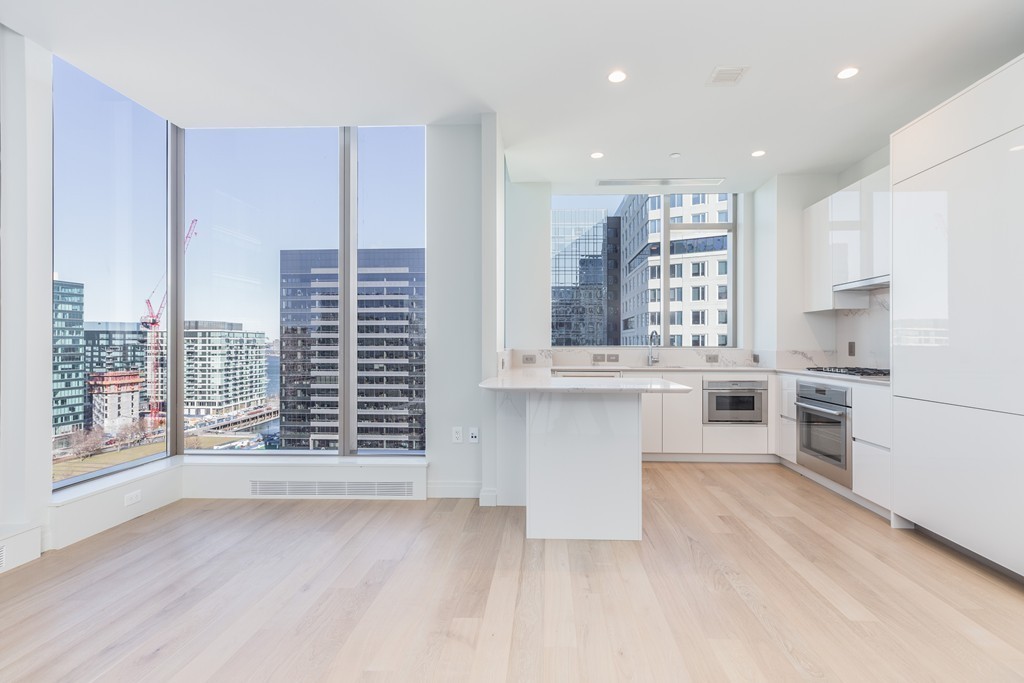 133 Seaport Boulevard, Unit 1902 Boston, MA 02210 - Photo 11 of 29