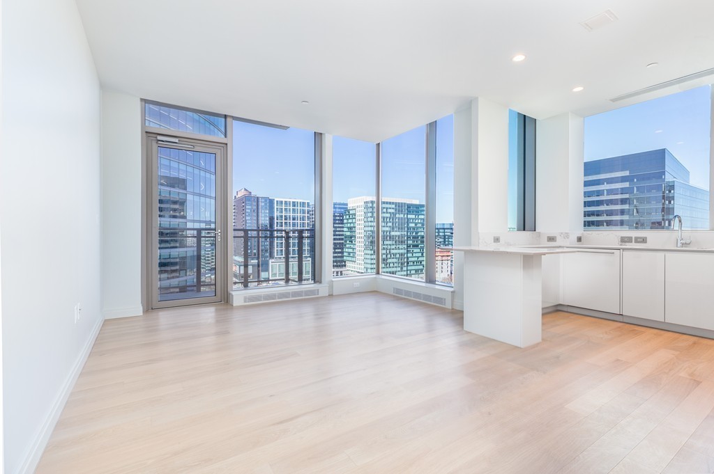 133 Seaport Boulevard, Unit 1902 Boston, MA 02210 - Photo 7 of 29