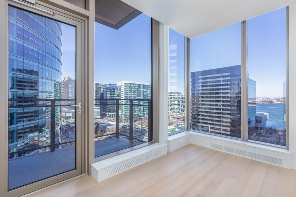 133 Seaport Boulevard, Unit 1902 Boston, MA 02210 - Photo 8 of 29