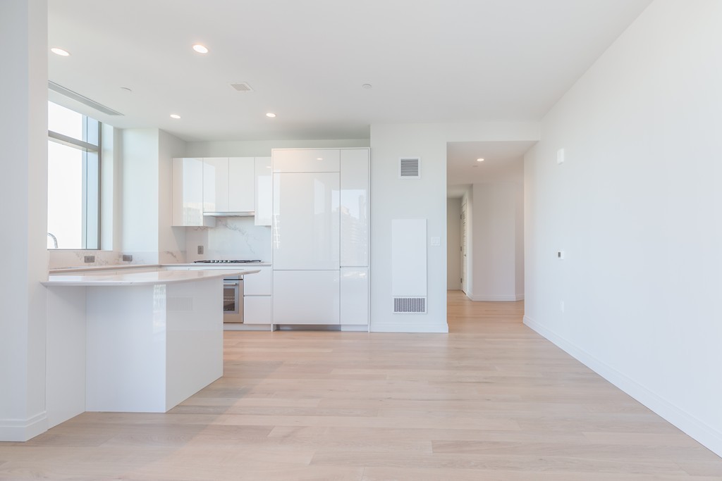 133 Seaport Boulevard, Unit 1902 Boston, MA 02210 - Photo 10 of 29