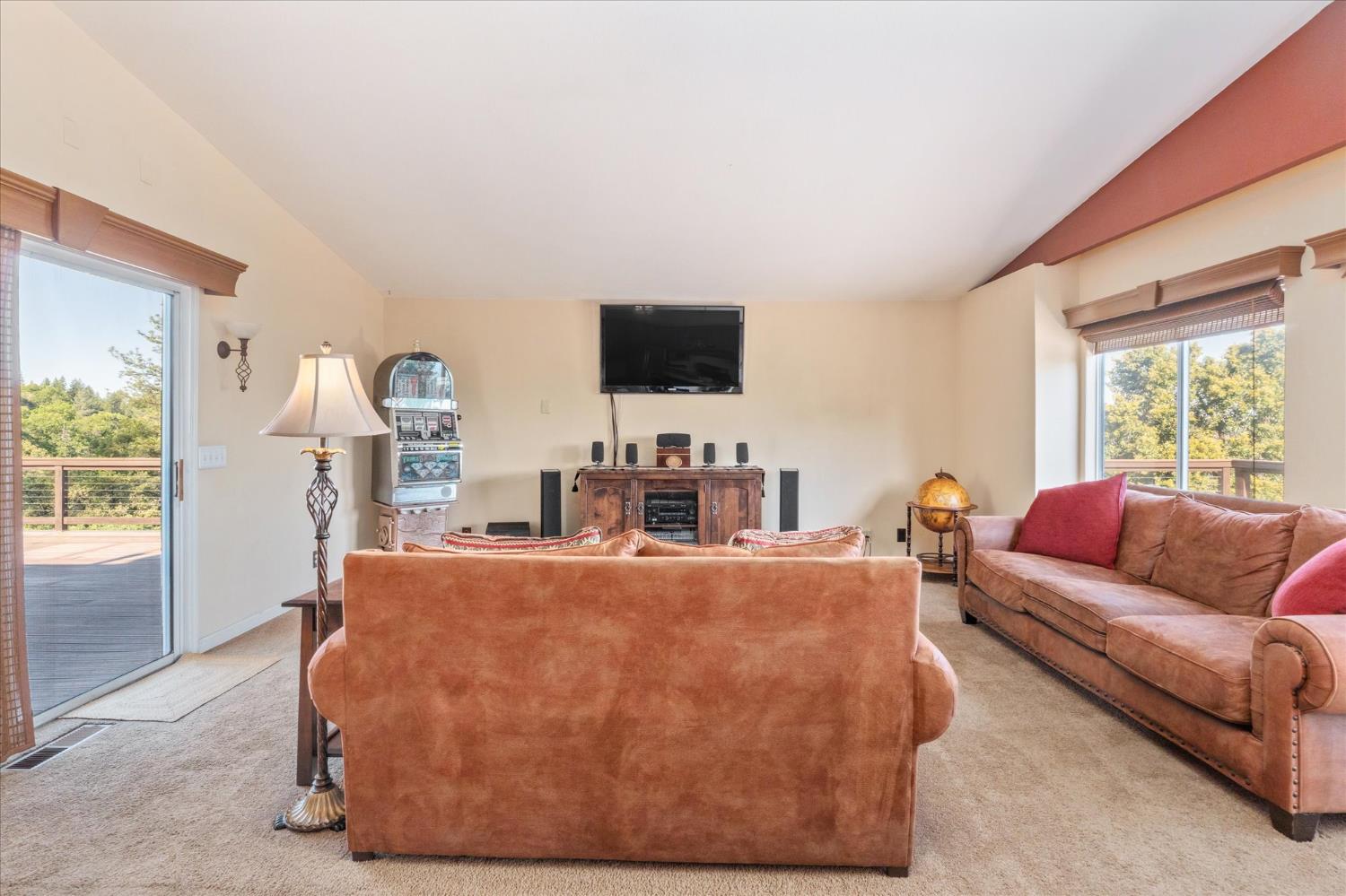 4480 Foster Court Murphys, CA 95247 - Photo 17 of 57