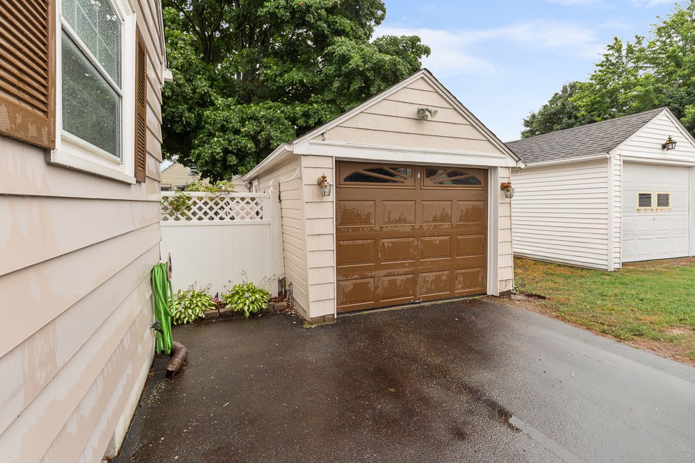 165 2nd Street Pawtucket, RI 02861 - Photo 5 of 49