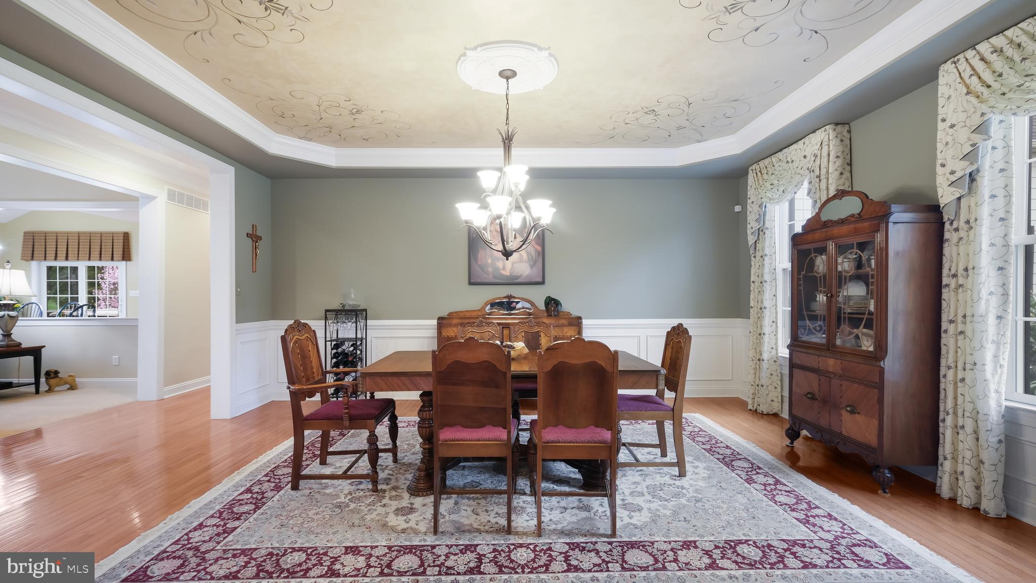 815 Church Road Harleysville, PA 19438 - Photo 33 of 70 DINE IN STYLE WITH HAND-PAINTED TRAY CEILING