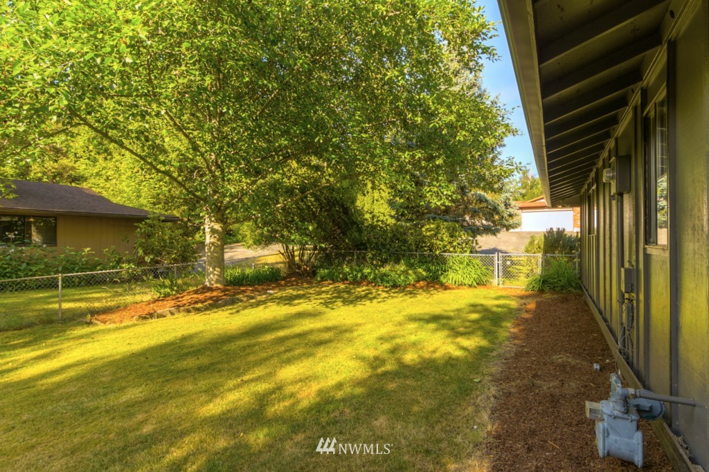 501 Cypress Road Bellingham, WA 98225 - Photo 21 of 24
