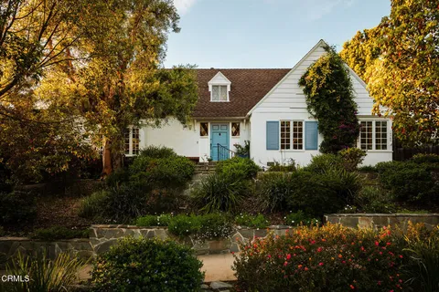 $3,250,000 | 10785 Weyburn Avenue, Los Angeles, CA 90024
