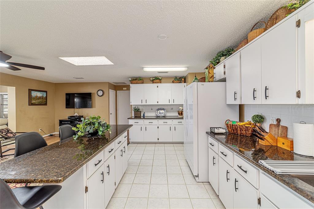 8819 Southwest 91st Place, Unit D Ocala, FL 34481 - Photo 24 of 55