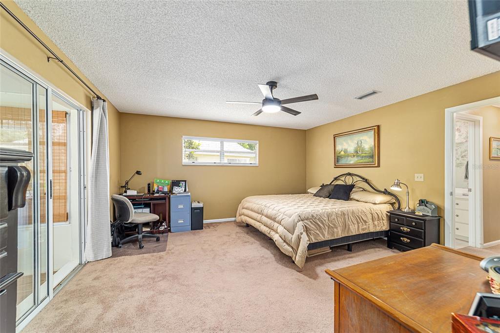 8819 Southwest 91st Place, Unit D Ocala, FL 34481 - Photo 34 of 55