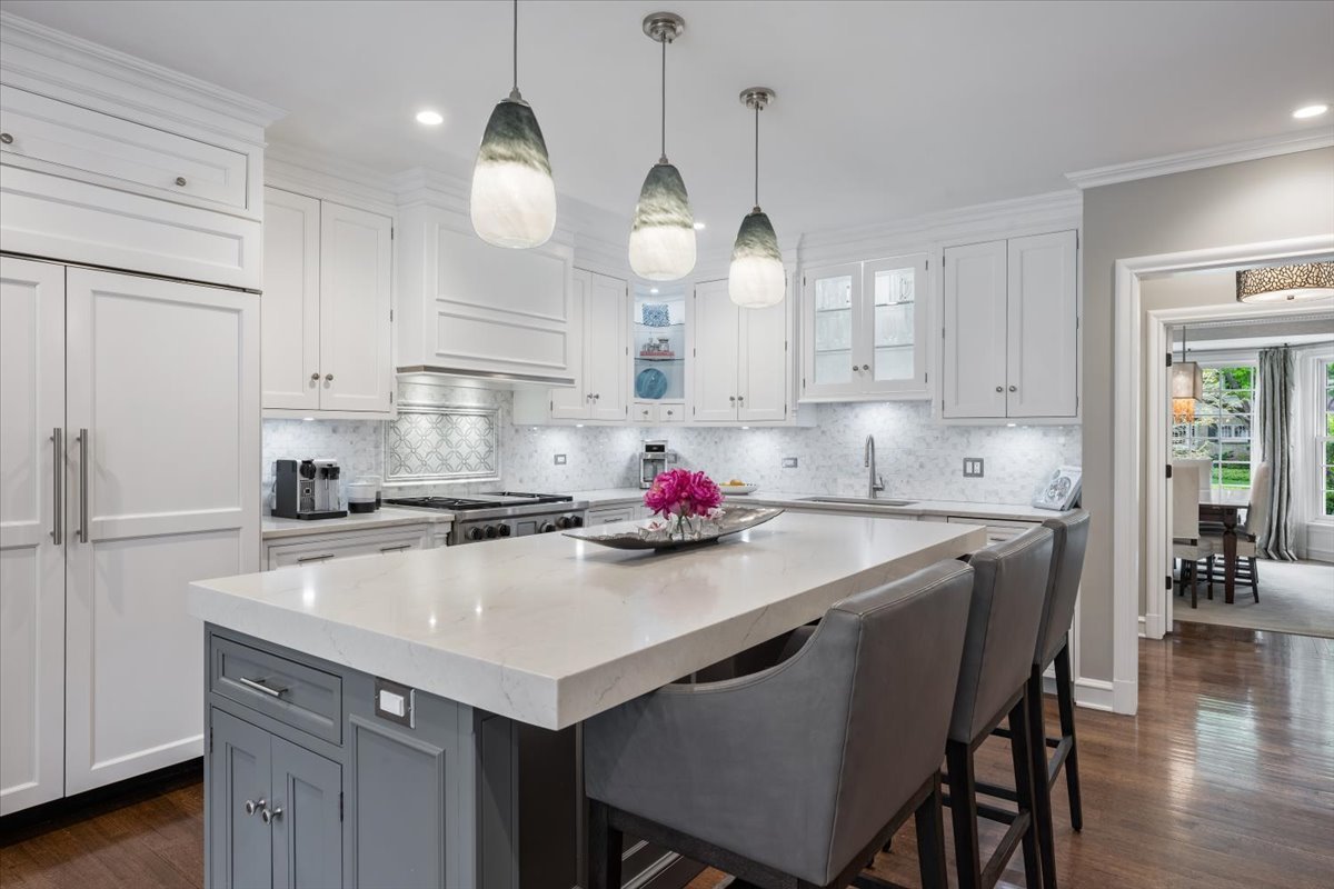 9360 Ridgeway Avenue Evanston, IL 60203 - Photo 13 of 92 Gallery Image 13