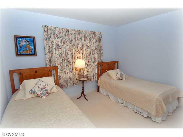 14301 Winter Ridge Lane Midlothian, VA 23113 - Photo 12 of 16 Gallery Image 12