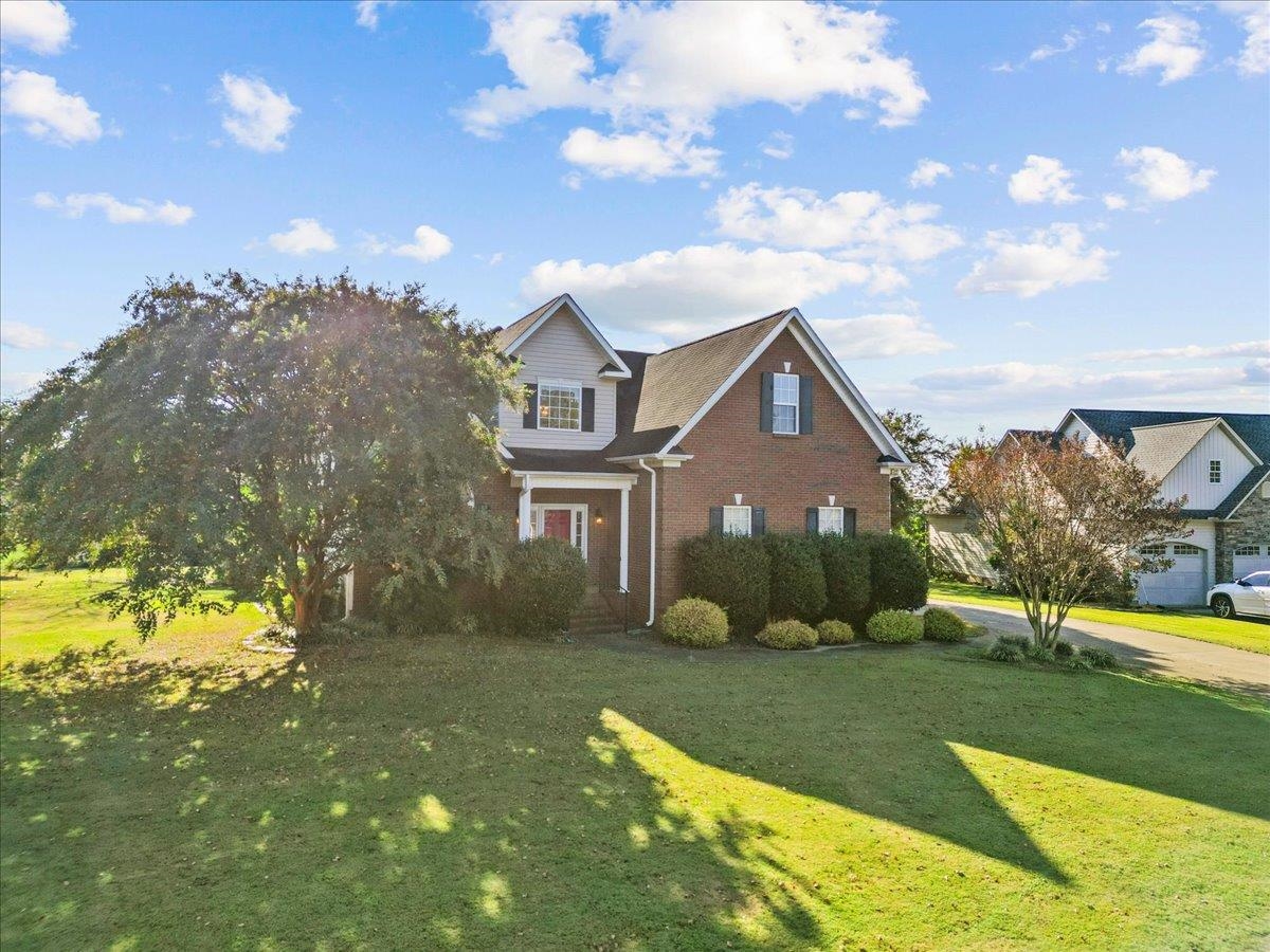1073 Corie Crest Drive Boiling Springs, SC 29316 - Photo 2 of 29