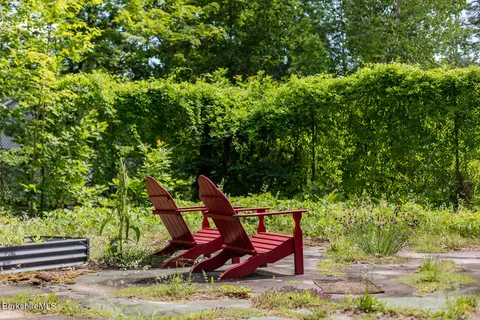 $875,000 | 99 Beartown Mountain Road, Monterey, MA 01245