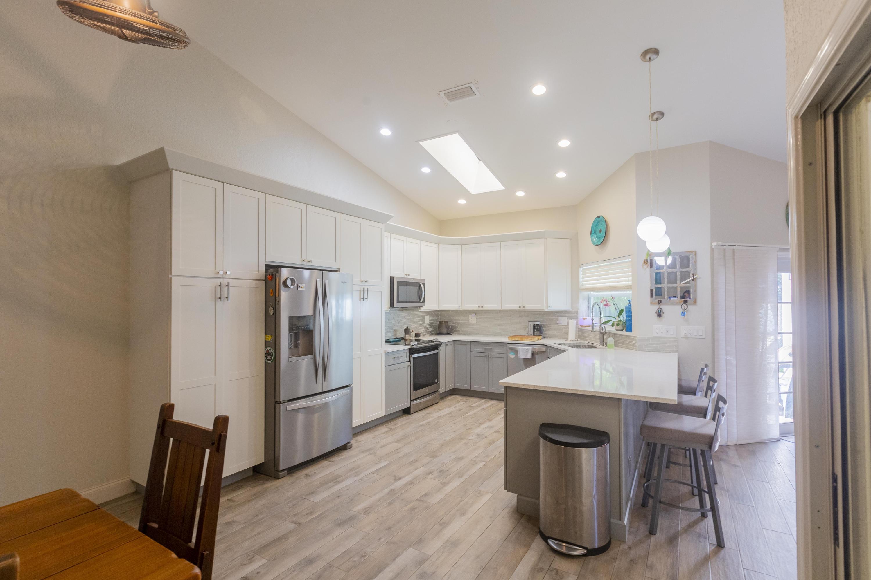 6560 Sutton Court Parkland, FL 33067 - Photo 4 of 50 _G4A0756-HDR