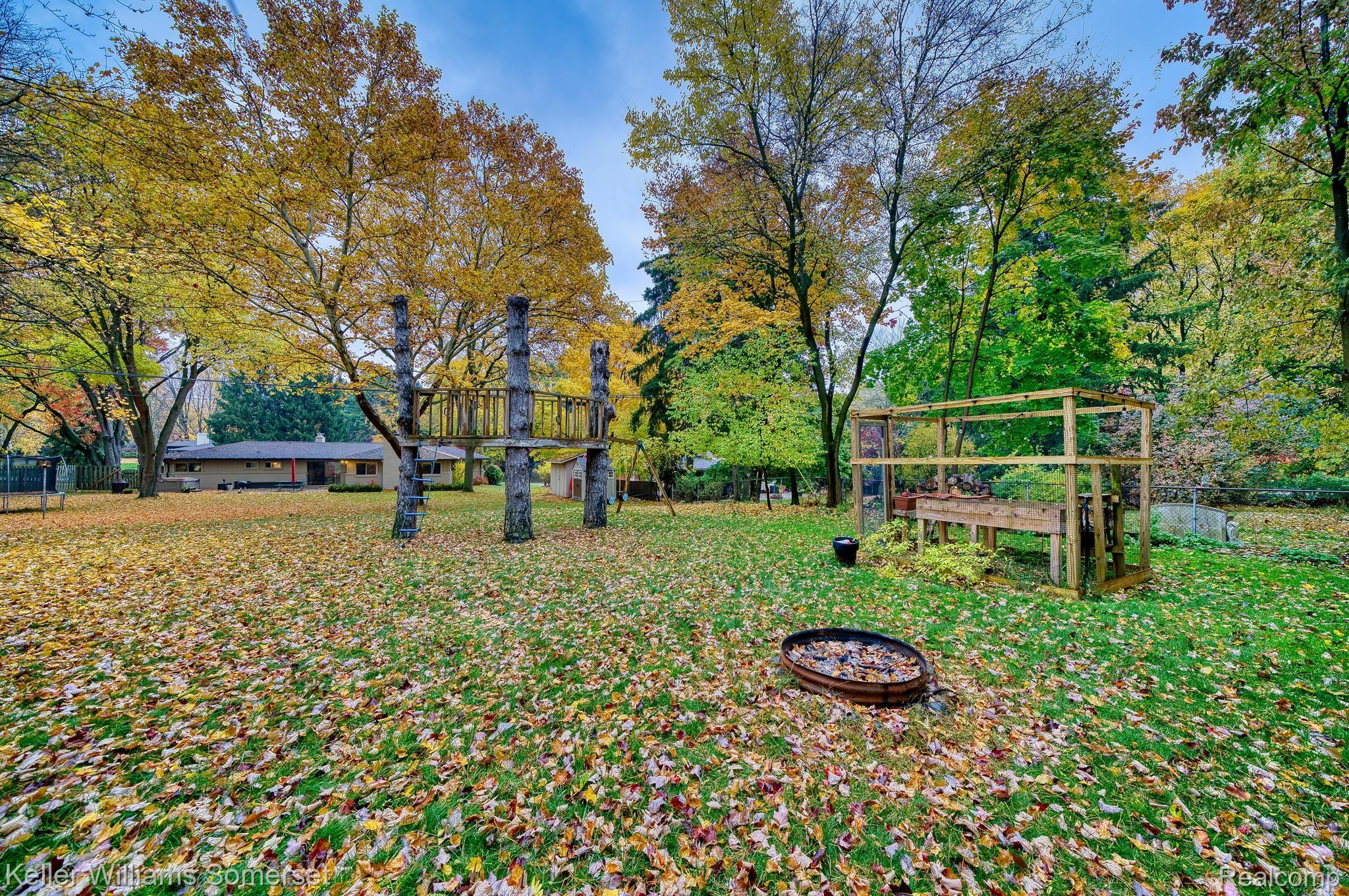 456 Wimpole Drive Rochester, MI 48309 - Photo 9 of 42 Gallery Image 9