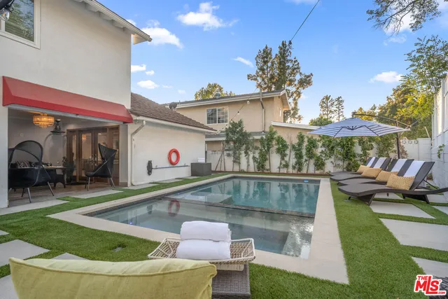 $13,950 | 22711 Margarita Drive, Woodland Hills, CA 91364