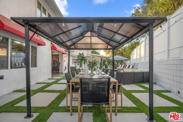 $13,950 | 22711 Margarita Drive, Woodland Hills, CA 91364