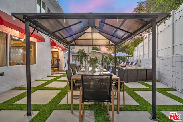 $13,950 | 22711 Margarita Drive, Woodland Hills, CA 91364