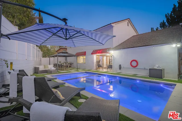 $13,950 | 22711 Margarita Drive, Woodland Hills, CA 91364