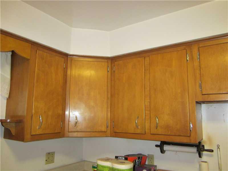 330 Stoney Road Natrona Heights, PA 15065 - Photo 14 of 22 Kitchen. solid birch cabinetry