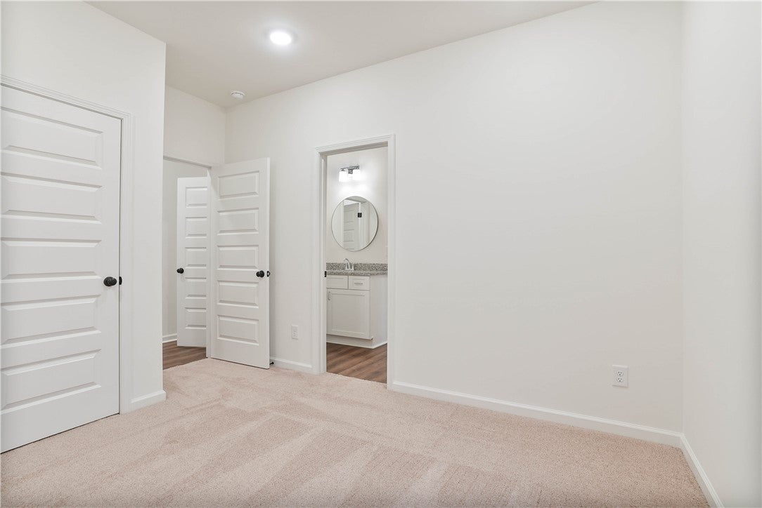 834 Hunters Way Opelika, AL 36801 - Photo 20 of 26 Gallery Image 20