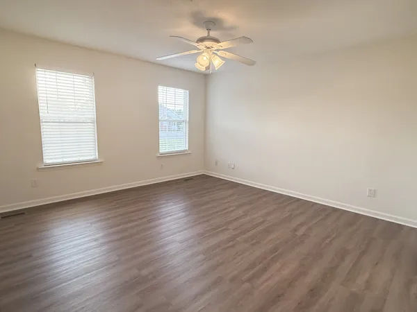 $385,000 | 2918 Kedzie Drive, Murfreesboro, TN 37130