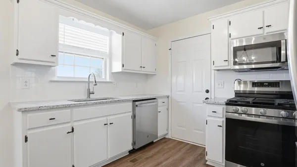 $385,000 | 2918 Kedzie Drive, Murfreesboro, TN 37130