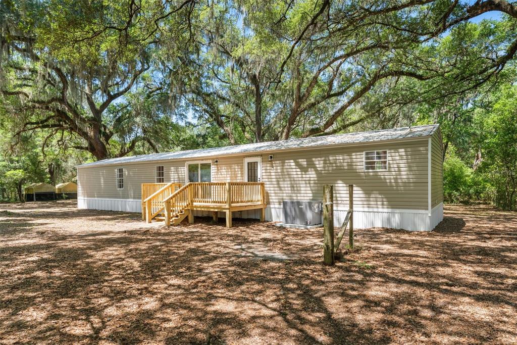 102 Tree Farm Road Hawthorne, FL 32640 - Photo 2 of 21