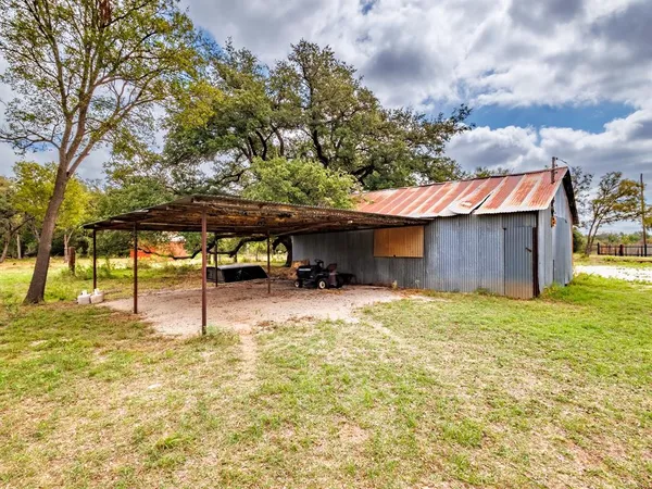 $650,000 | 400 Old Comanche Road, Early, TX 76802