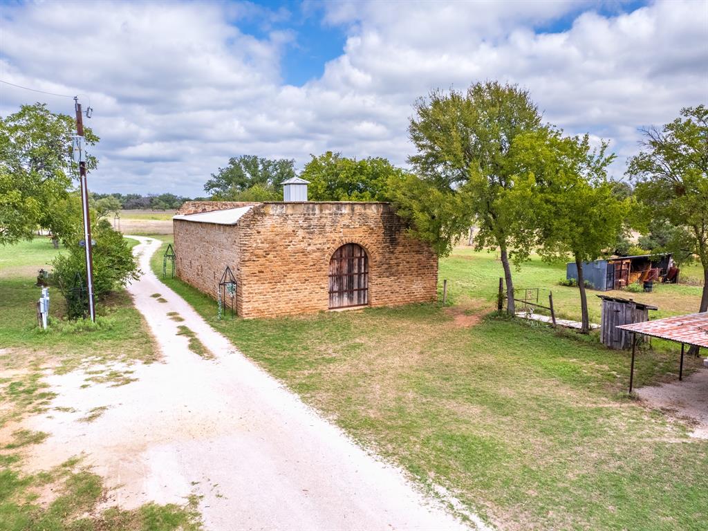 400 Old Comanche Road Early, TX 76802 - Photo 31 of 40