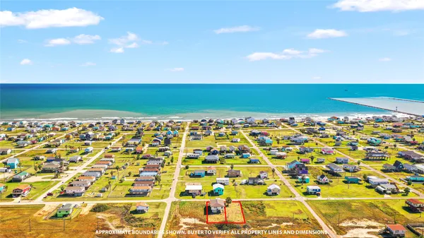 $230,000 | 910 Monument Drive, Surfside Beach, TX 77541