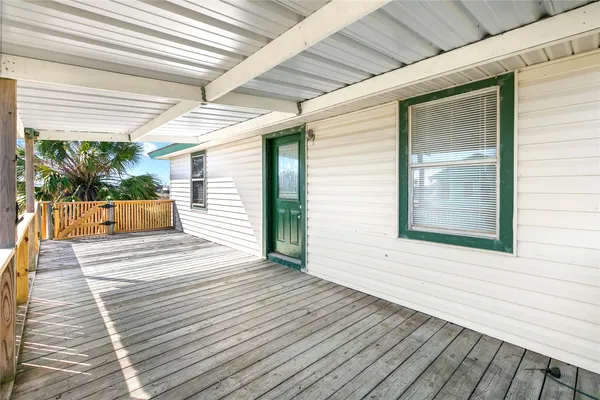 $230,000 | 910 Monument Drive, Surfside Beach, TX 77541