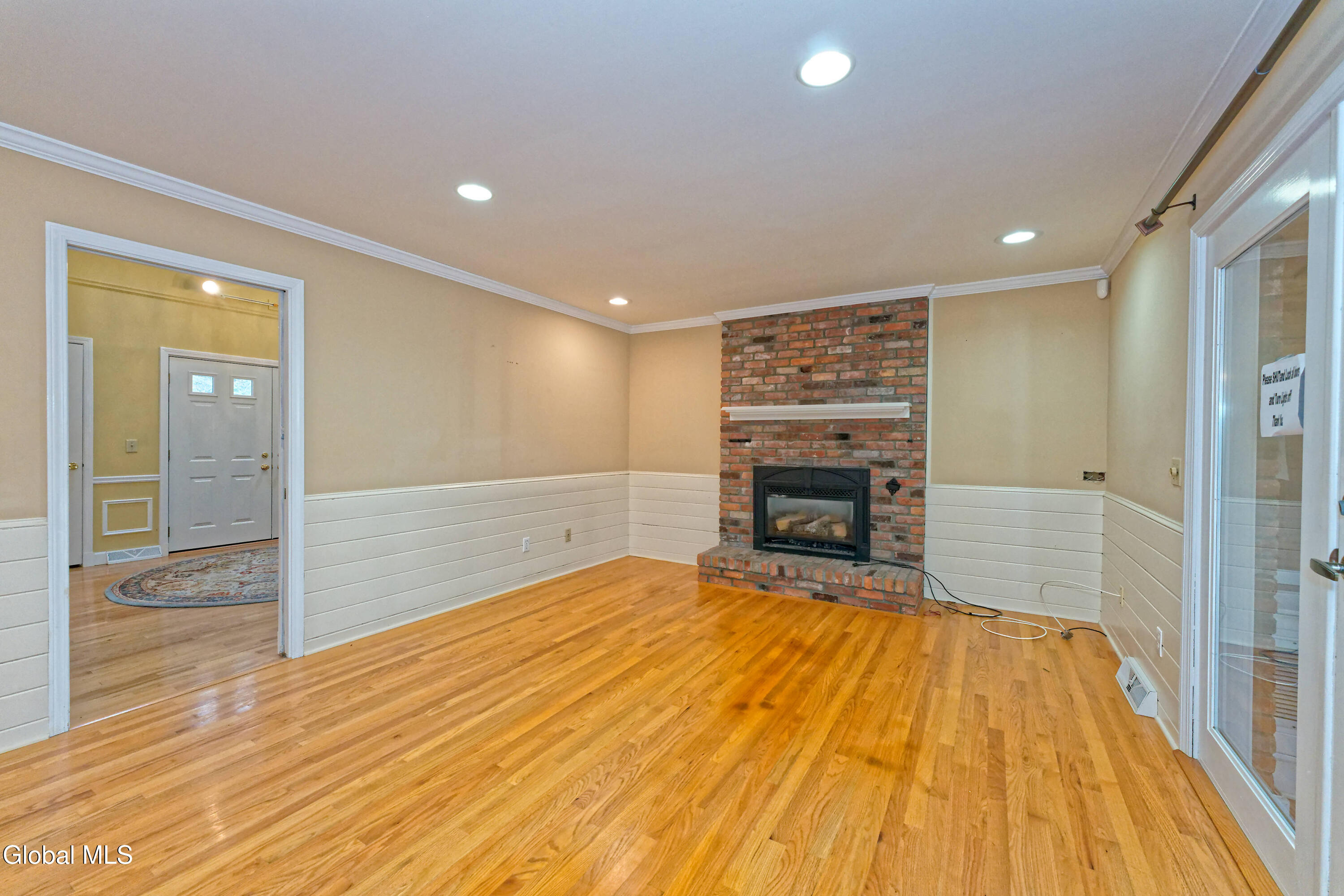 10 Birch Hill Road Albany, NY 12211 - Photo 22 of 66 3 Kitchen 9