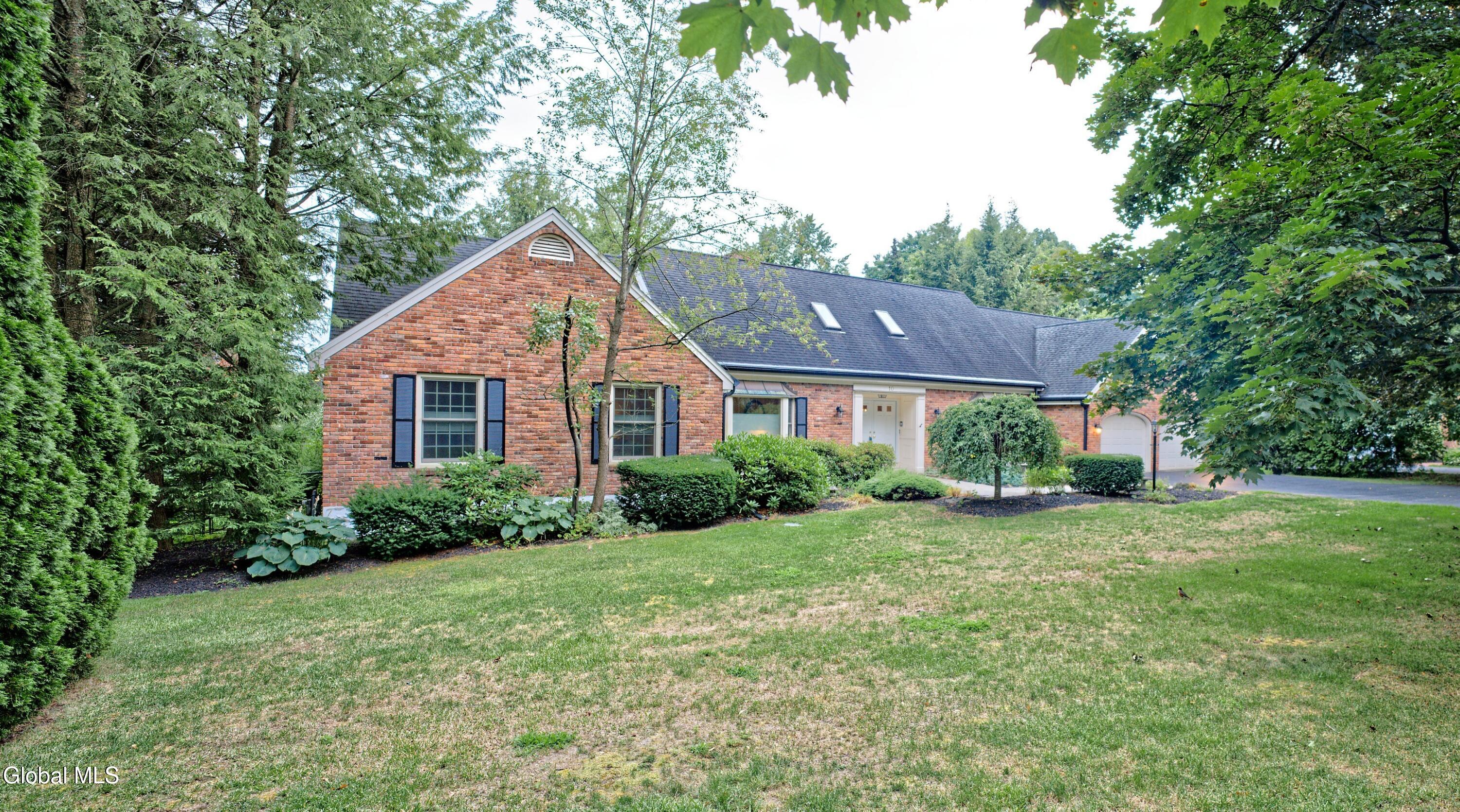 10 Birch Hill Road Albany, NY 12211 - Photo 3 of 66 0 Front 3