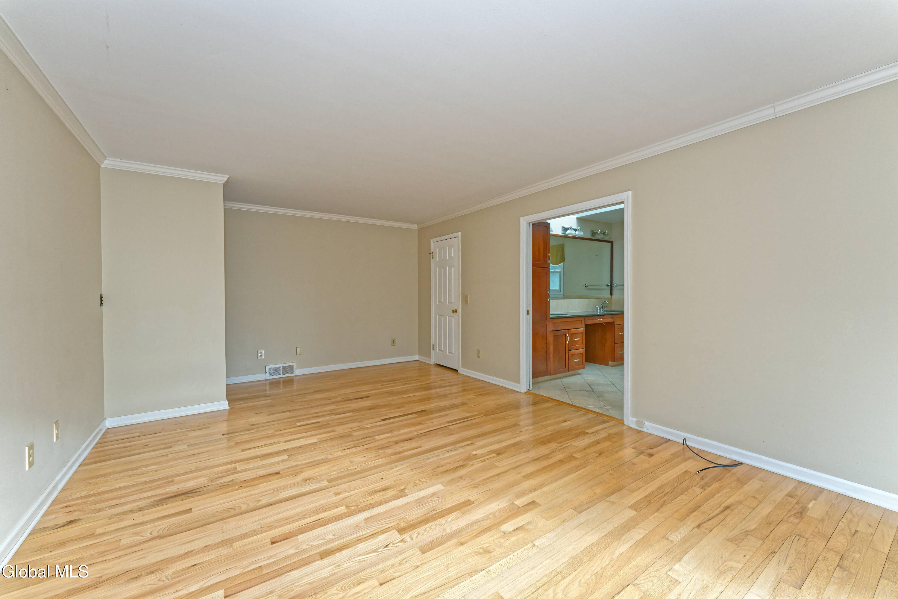 10 Birch Hill Road Albany, NY 12211 - Photo 33 of 66 6 Master 3