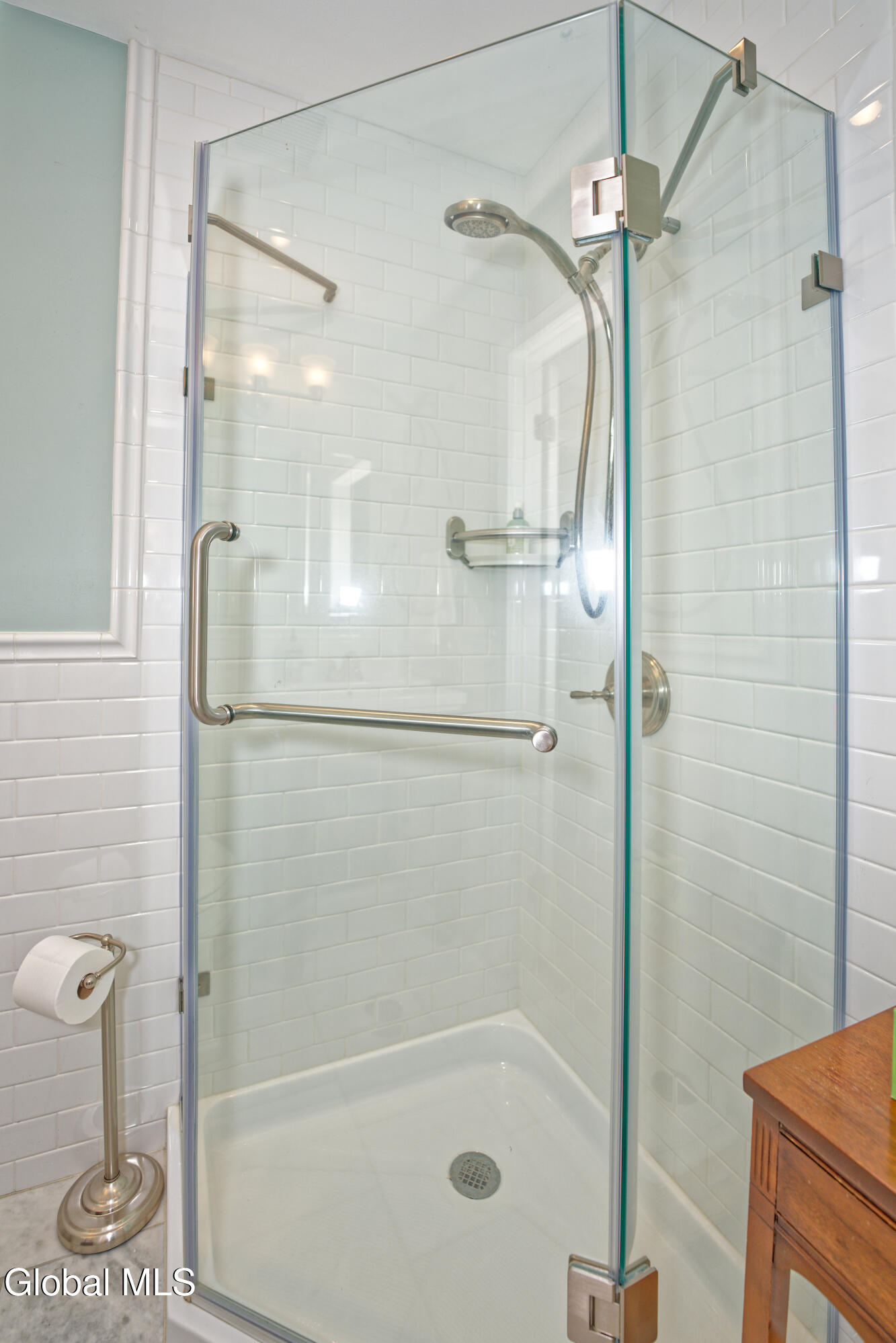 10 Birch Hill Road Albany, NY 12211 - Photo 39 of 66 11 Bathroom 2