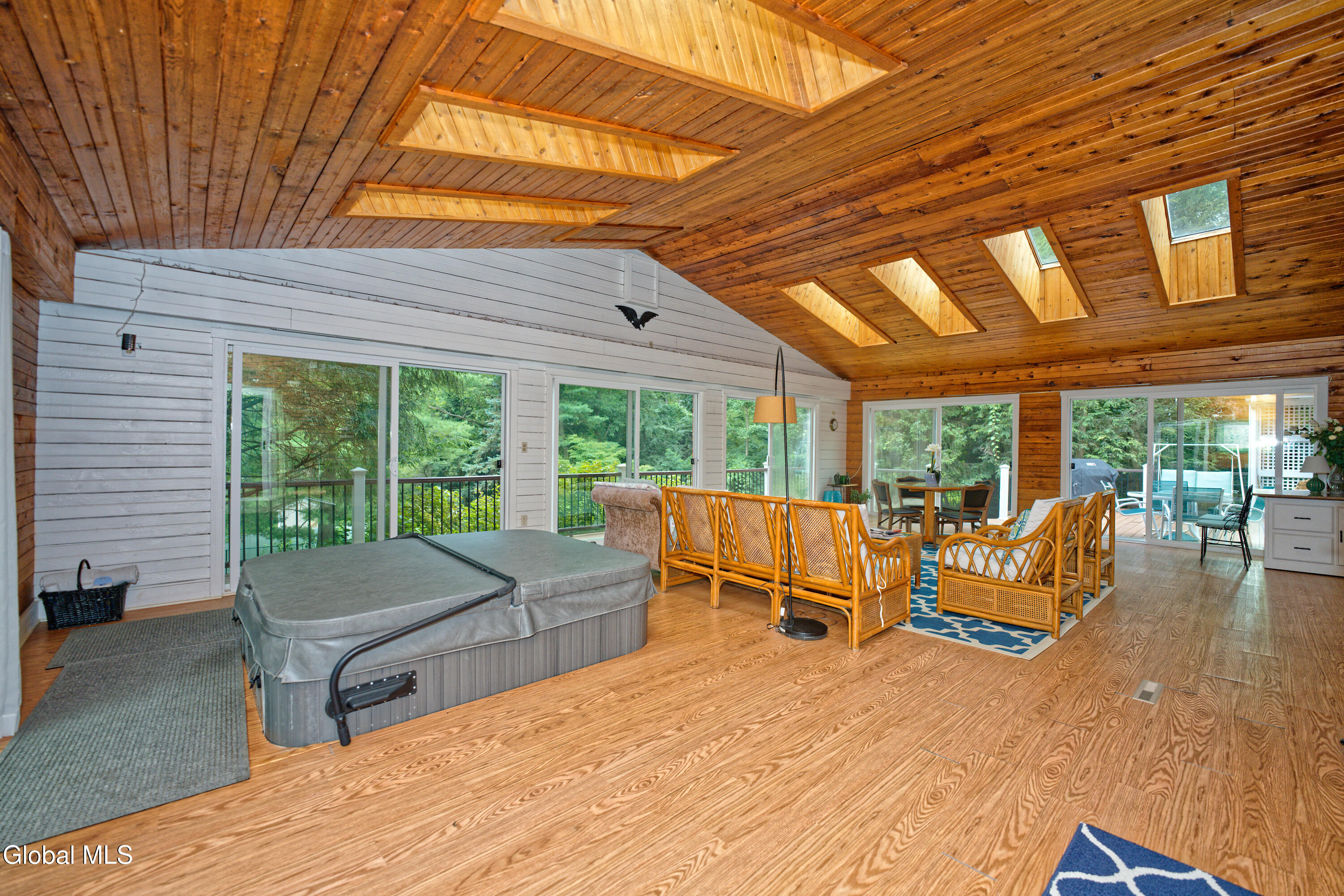 10 Birch Hill Road Albany, NY 12211 - Photo 41 of 66 5 Sunroom 2