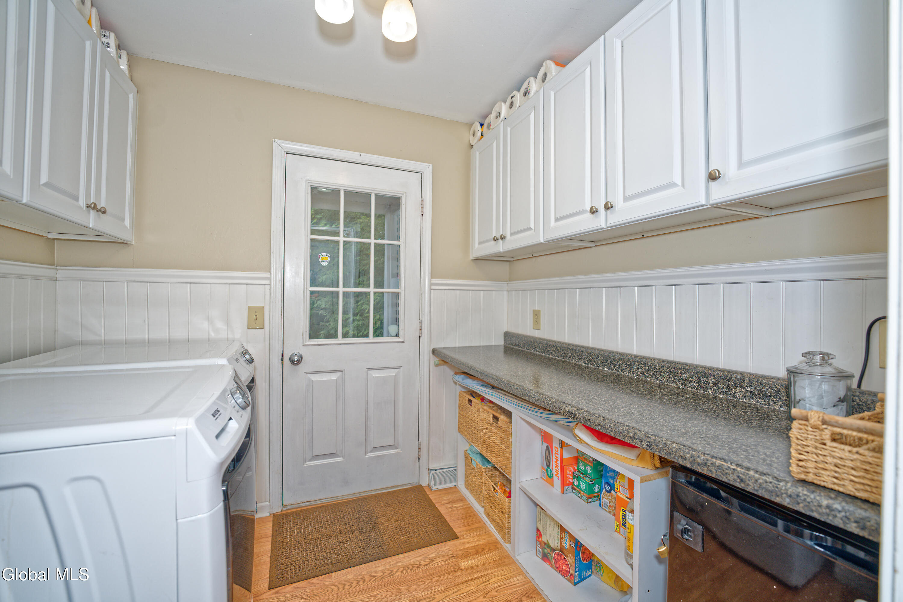 10 Birch Hill Road Albany, NY 12211 - Photo 44 of 66 12 Mudroom 1