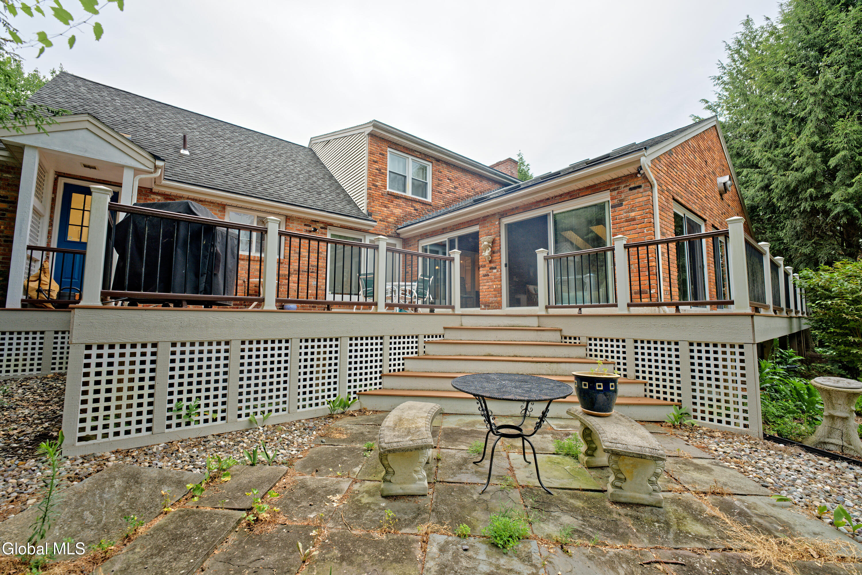 10 Birch Hill Road Albany, NY 12211 - Photo 58 of 66 Yard 9