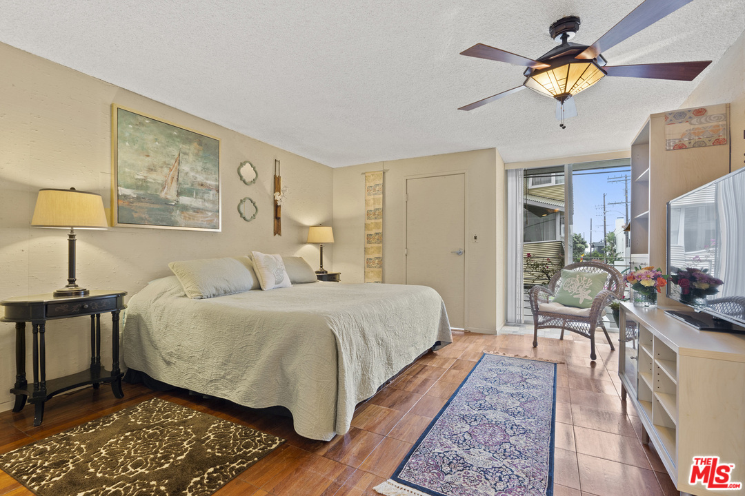 14 Westwind Street Marina del Rey, CA 90292 - Photo 23 of 54