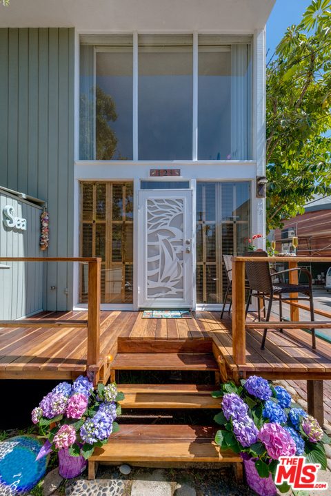 14 Westwind Street Marina del Rey, CA 90292 - Photo 33 of 54