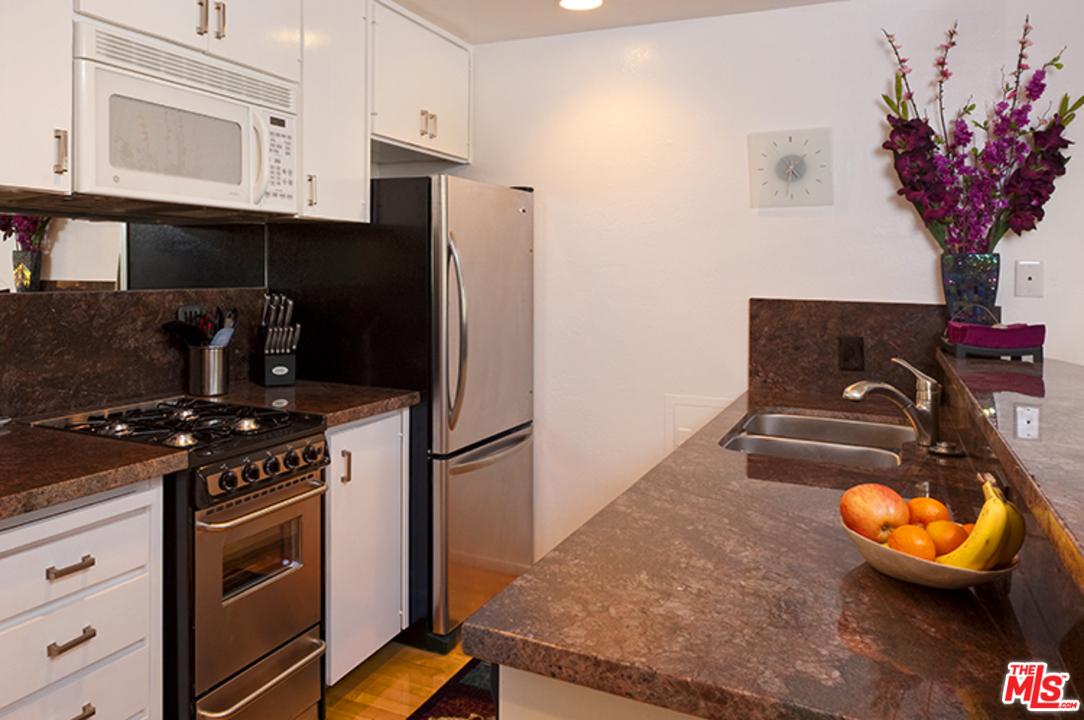 14 Westwind Street Marina del Rey, CA 90292 - Photo 52 of 54