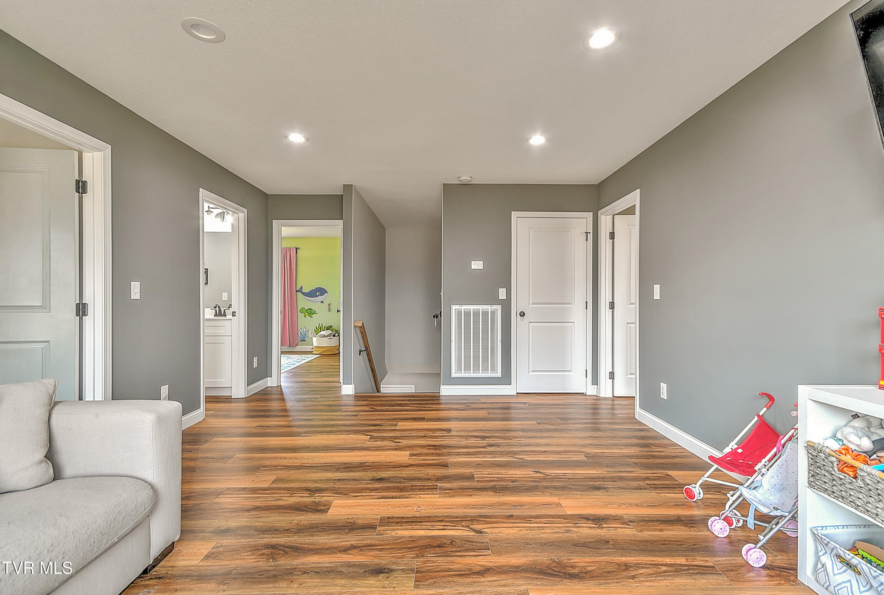 1975 Erwin Highway Greeneville, TN 37745 - Photo 21 of 42 1975 Erwin Hwy CC-24