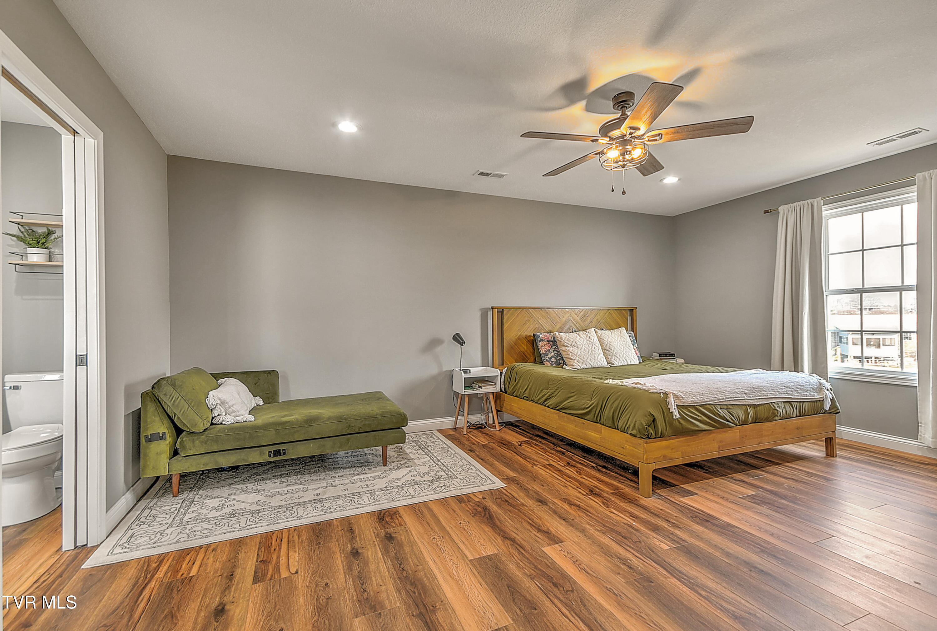 1975 Erwin Highway Greeneville, TN 37745 - Photo 30 of 42 1975 Erwin Hwy CC-33