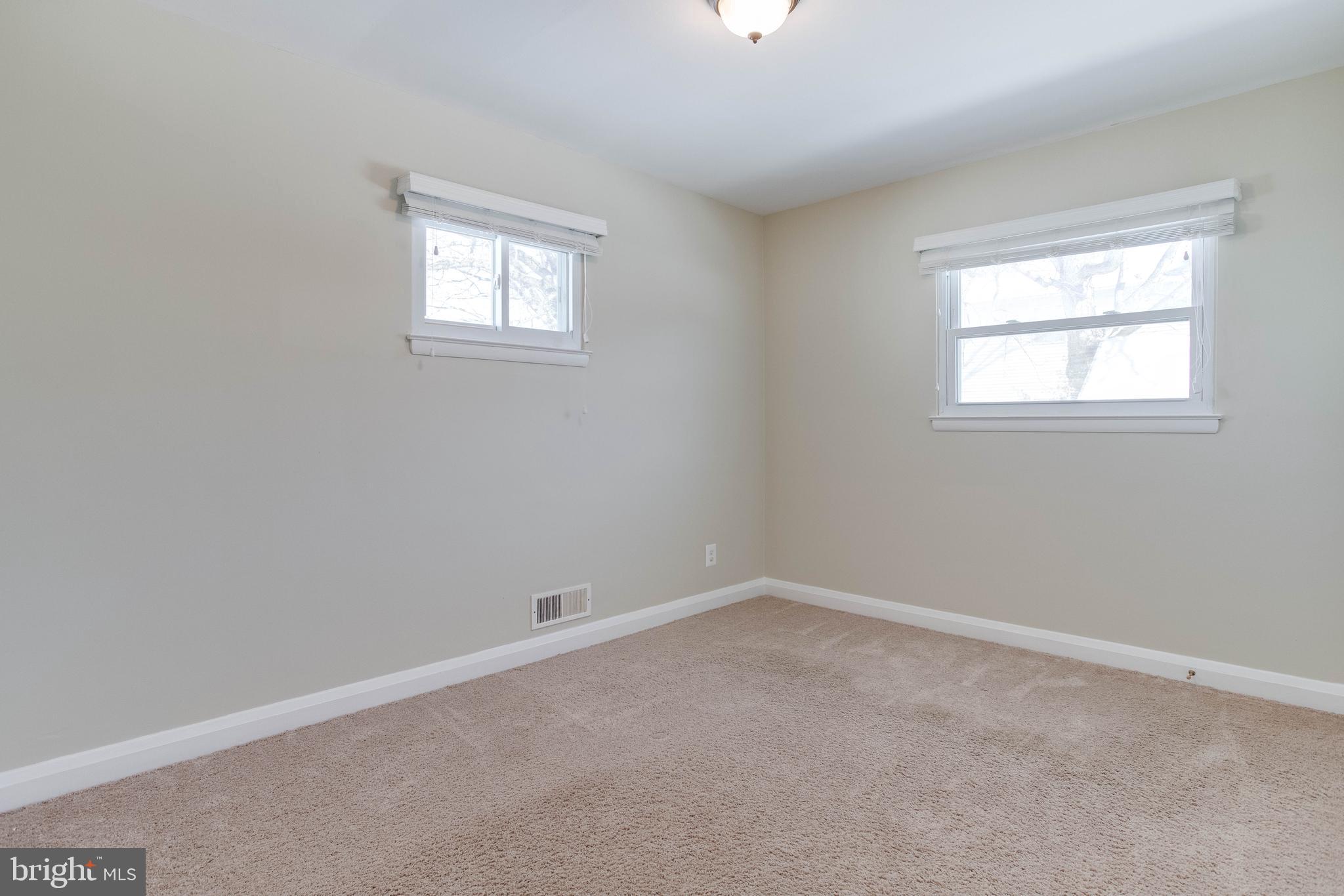 5626 Johnnycake Road Baltimore, MD 21207 - Photo 23 of 41