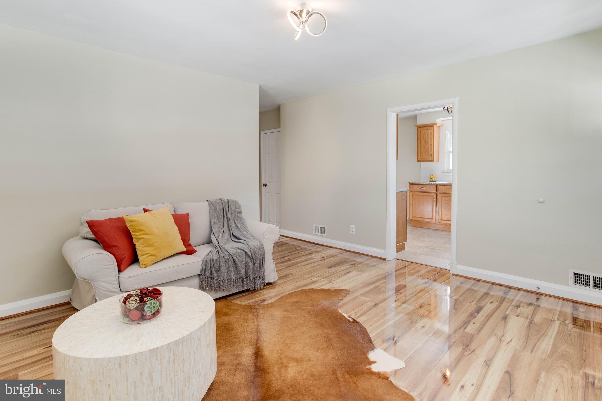 5626 Johnnycake Road Baltimore, MD 21207 - Photo 9 of 41
