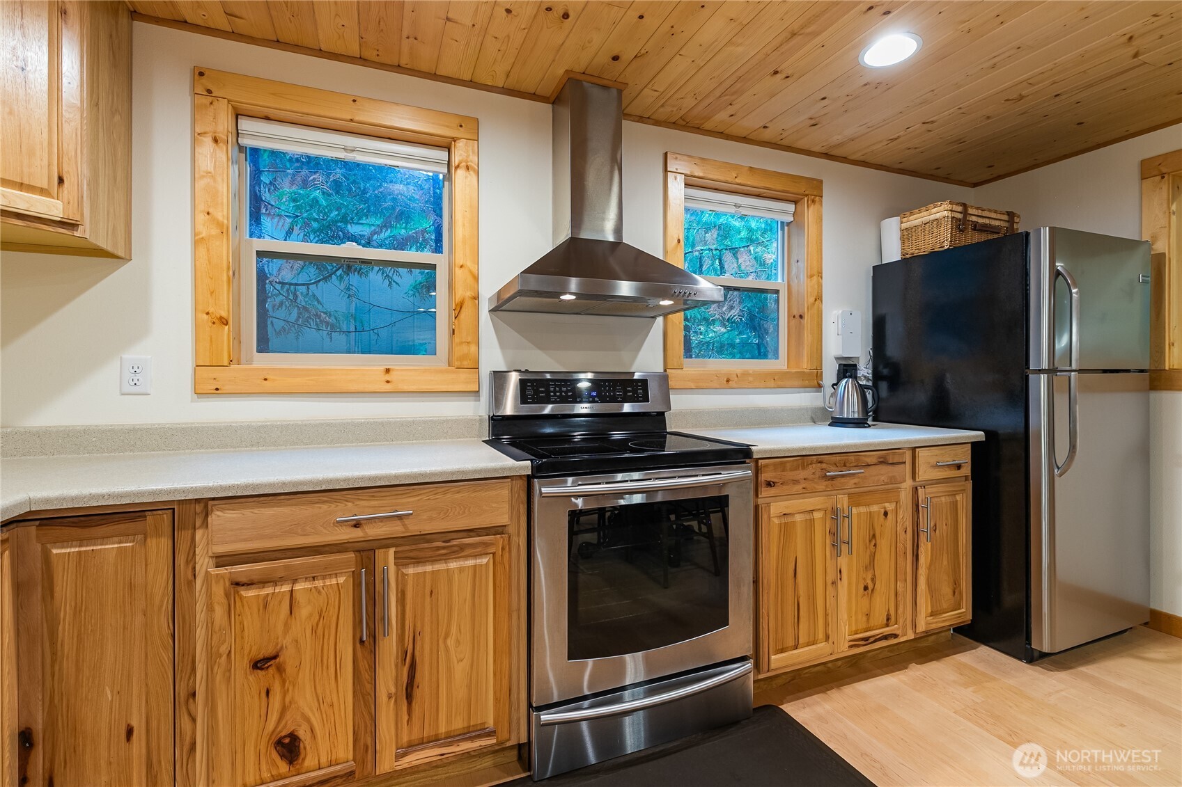 21004 Pinnacle Road Glacier, WA 98244 - Photo 8 of 31 Gallery Image 8