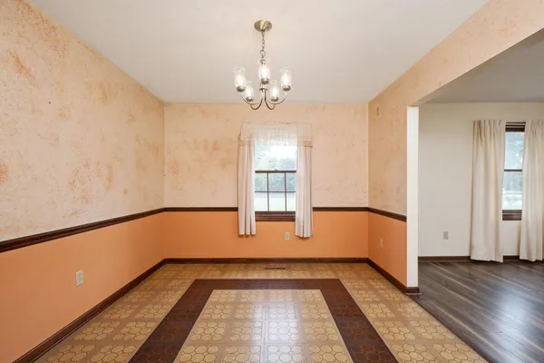 $400,000 | 103 Holly Hill Drive, Bridgewater, VA 22812