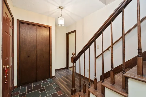 $400,000 | 103 Holly Hill Drive, Bridgewater, VA 22812