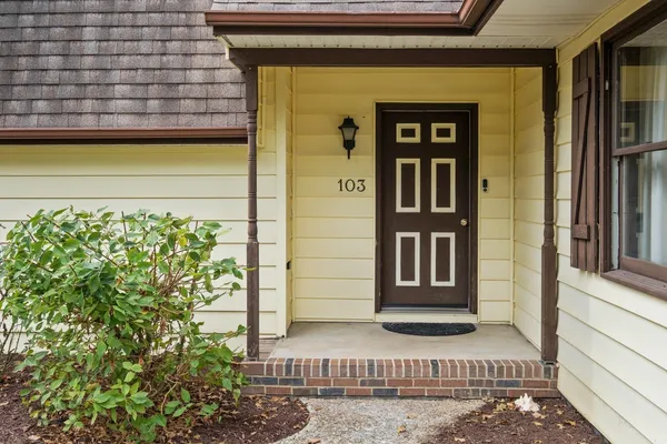 $400,000 | 103 Holly Hill Drive, Bridgewater, VA 22812